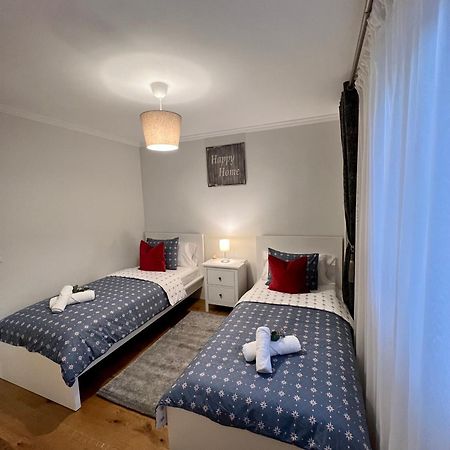 Apartamentos Prestige Suites Malaga III Exterior photo