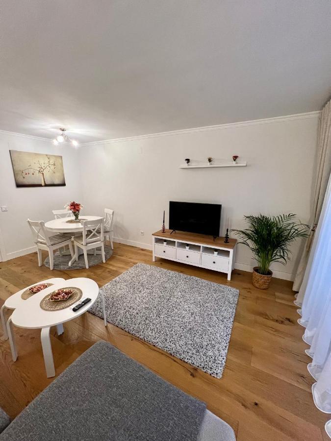 Apartamentos Prestige Suites Malaga III Exterior photo