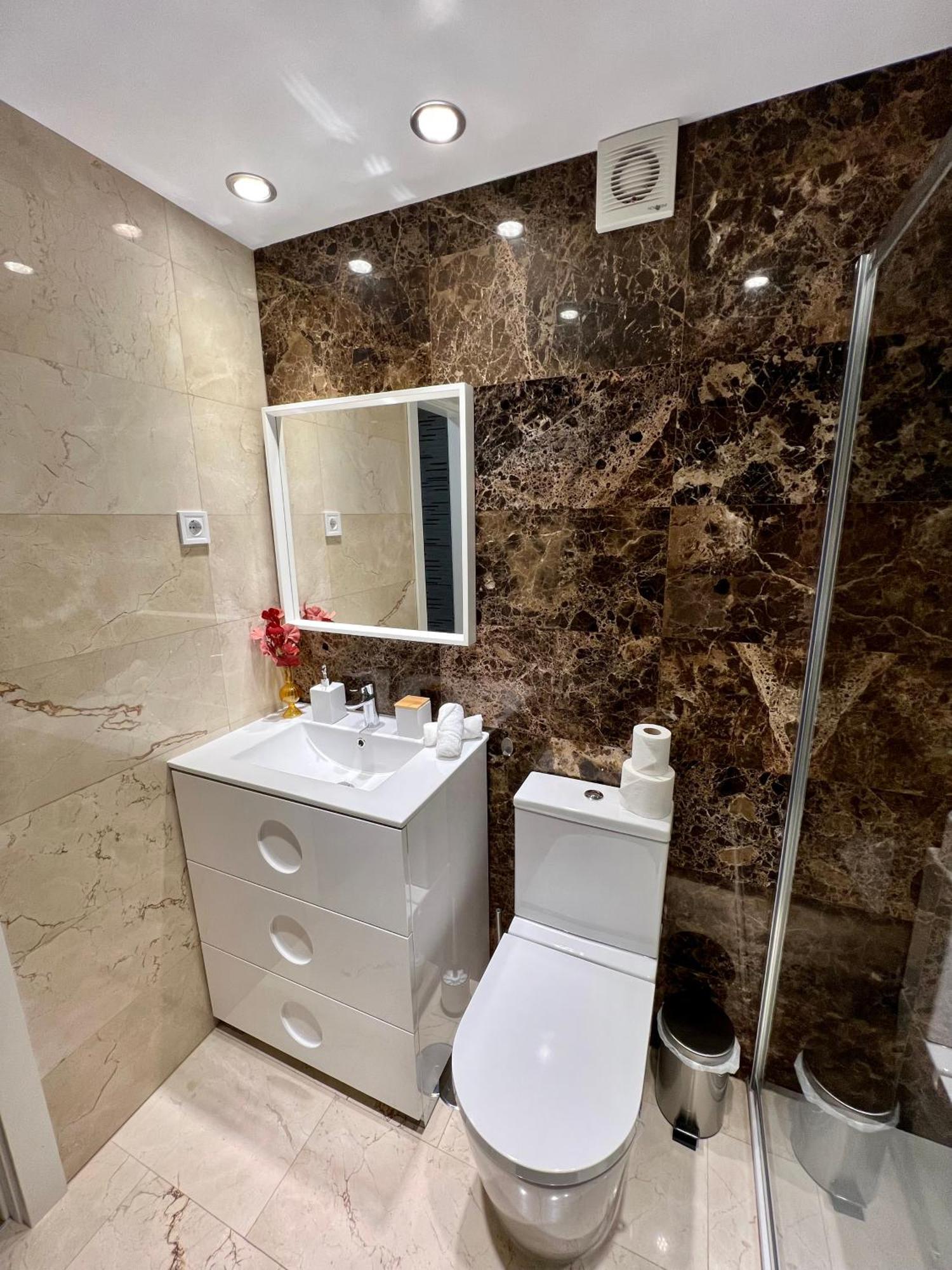 Apartamentos Prestige Suites Malaga III Exterior photo